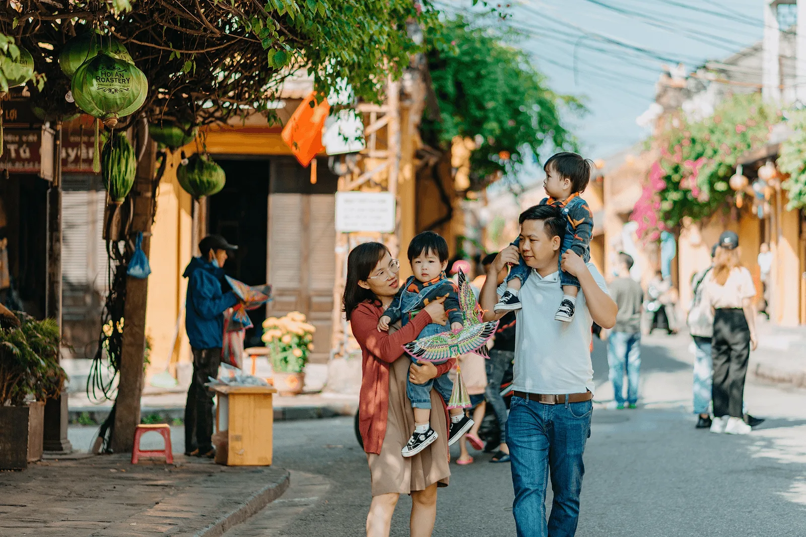 Photoshoot in Bangkok: local breakfast at a street market.