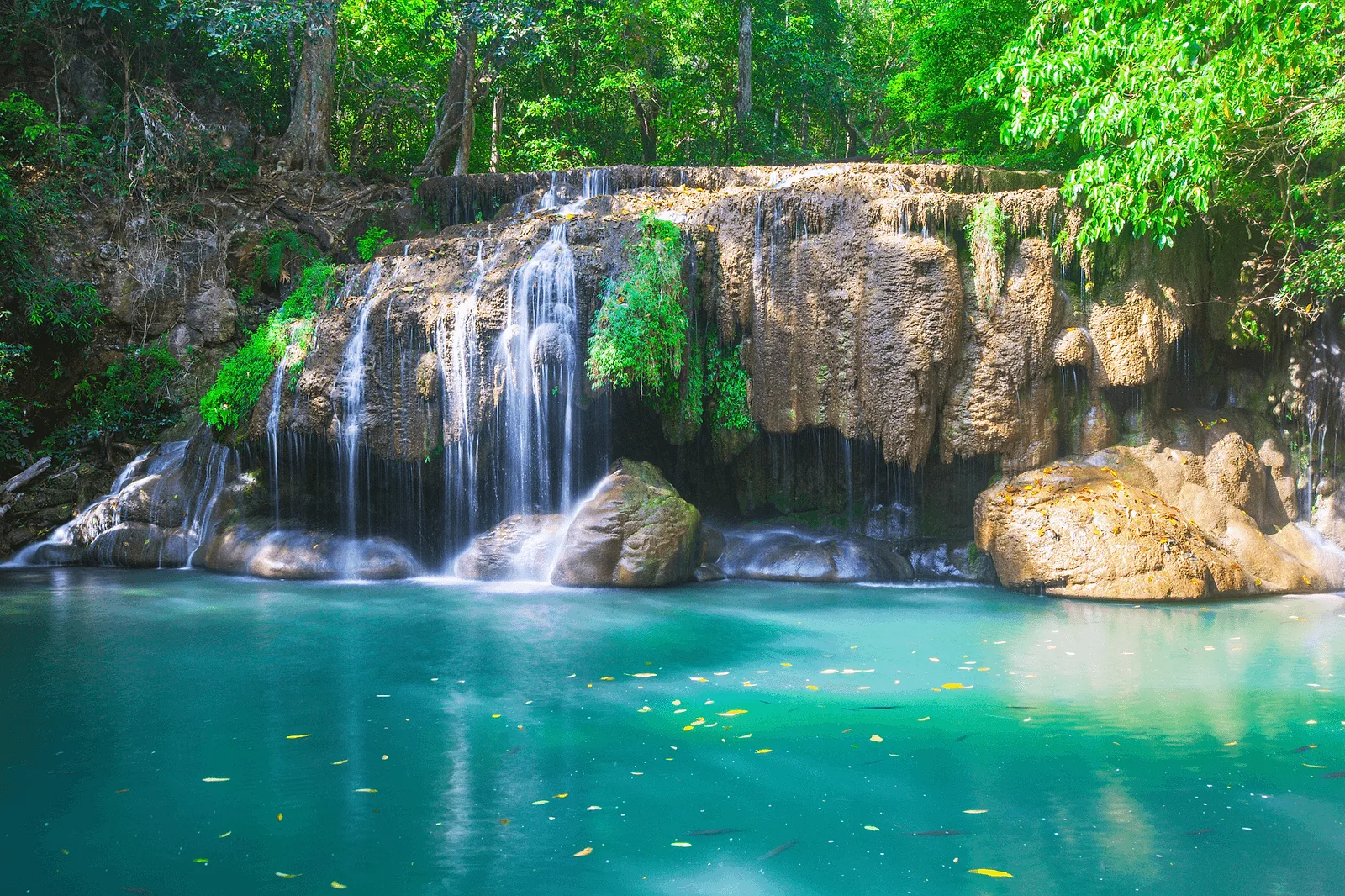 Photoshoot in Bangkok: erawan waterfalls (kanchanaburi).