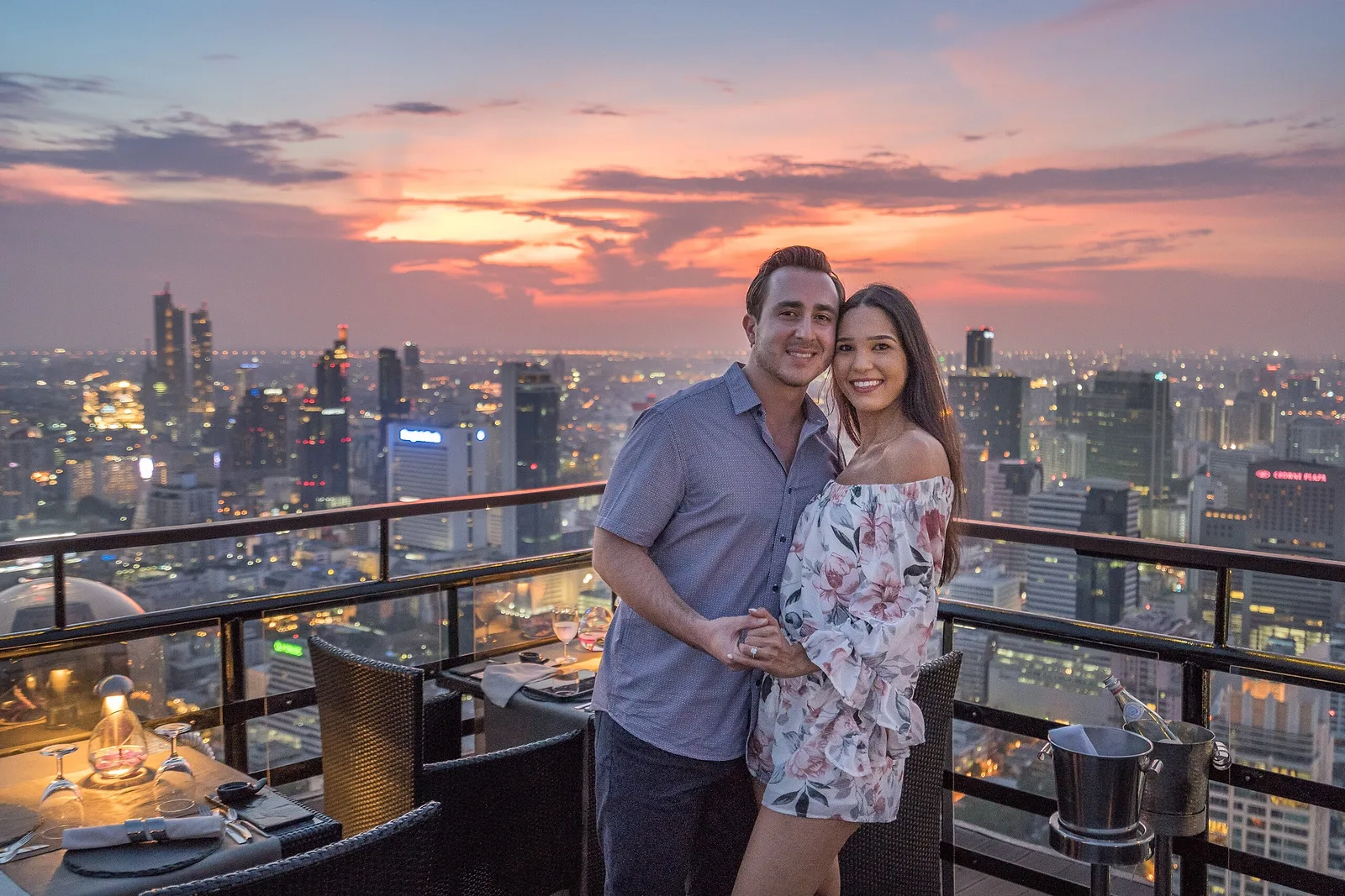 Photoshoot in Bangkok: golden hour.