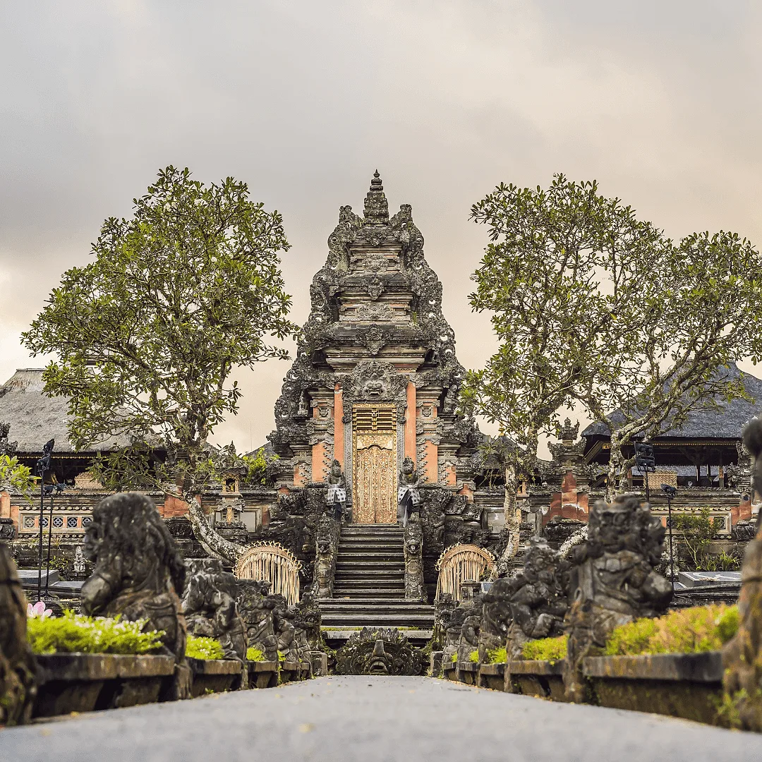 Spot #3: Pura Taman Saraswati, Ubud.