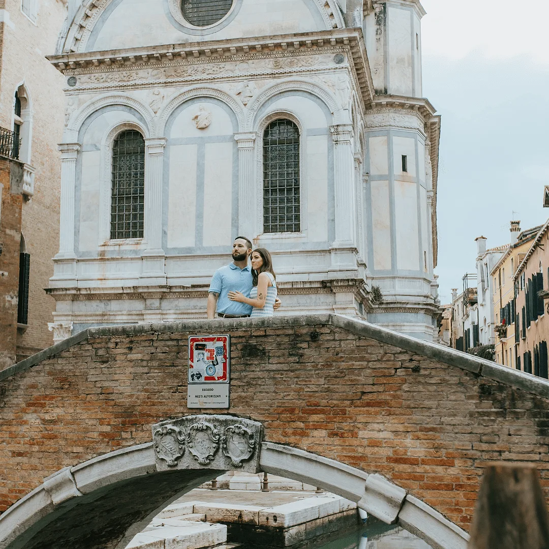 Photoshoot in Venice: getting around the city.