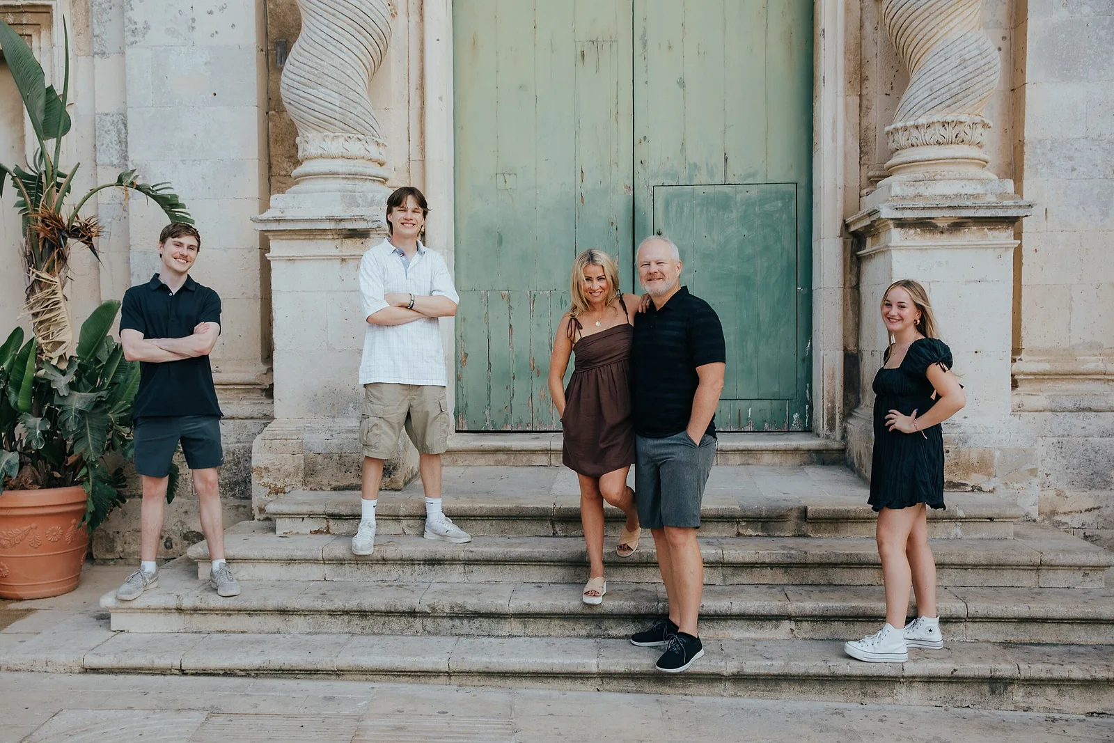 family photoshoot in Syracusa