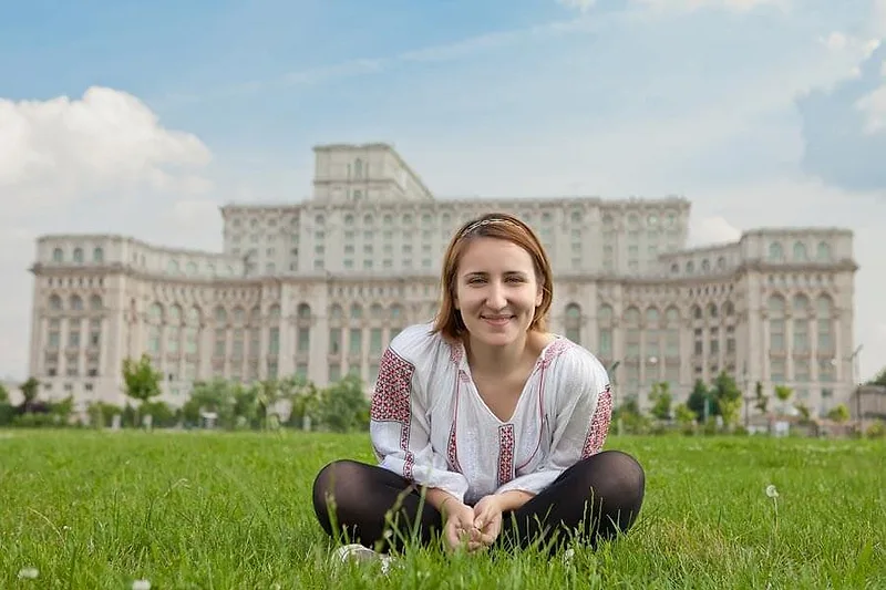 Vacation photoshoot in Bucharest by Bogdan