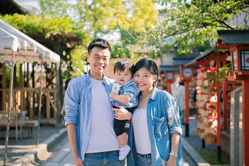 Photoshoot in Osaka by Satoshi