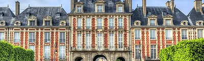 Le Marais — popular photoshoot spot in Paris