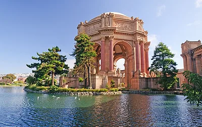 Palace of Fine Arts — popular photoshoot spot in United States