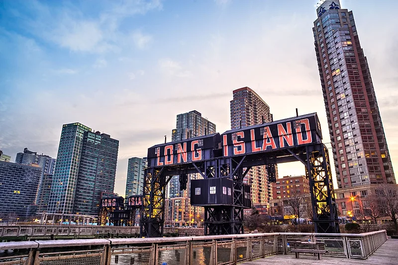 Gantry Plaza