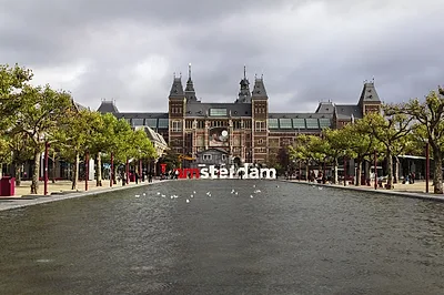 Leidseplein & Museumplein — popular photoshoot spot in Netherlands