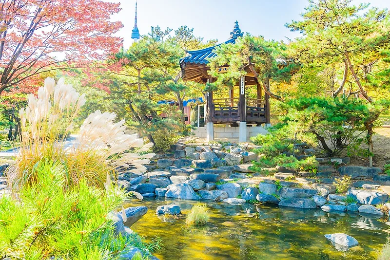 Namsangol Hanok Village