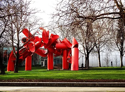 Olympic Sculpture Park — popular photoshoot spot in Washington