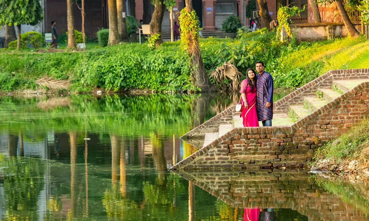 Photoshoot in Dhaka by Nazmul, Localgrapher photographer