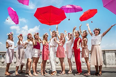20 Incredible Bachelorette Photoshoot Session Ideas That Will Make You Jealous