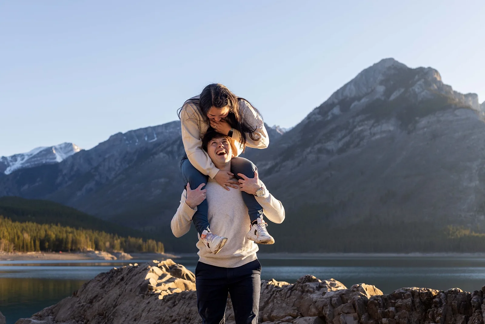 Surprise engagement photoshoot by Solana, Localgrapher in Banff
