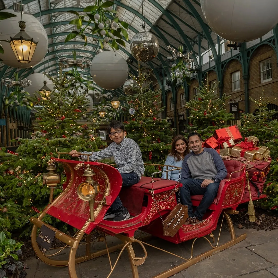 Why You Should Do a Christmas Photoshoot with Your Family.