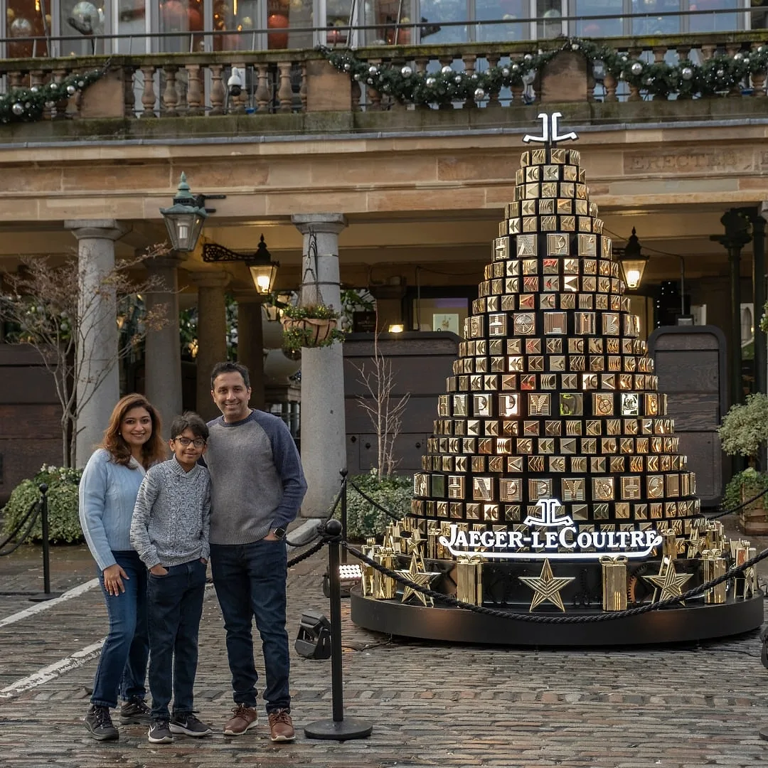 Why You Should Do a Christmas Photoshoot with Your Family.