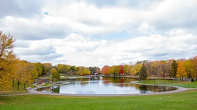 Mount Royal Park — popular photoshoot spot in Quebec