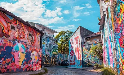 Beco do Batman — popular photoshoot spot in Brazil