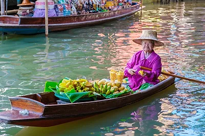 Pattaya Floating Market, photo spot in Thailand