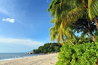 Batu Ferringhi Beach — popular photoshoot spot in Malaysia