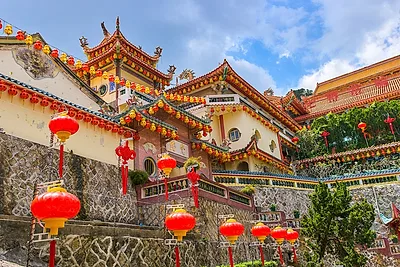 Kek Lok Si Temple — popular photoshoot spot in Malaysia