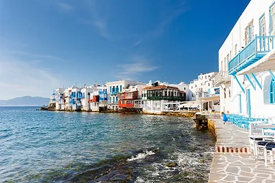 Little Venice — popular photoshoot spot in Greece