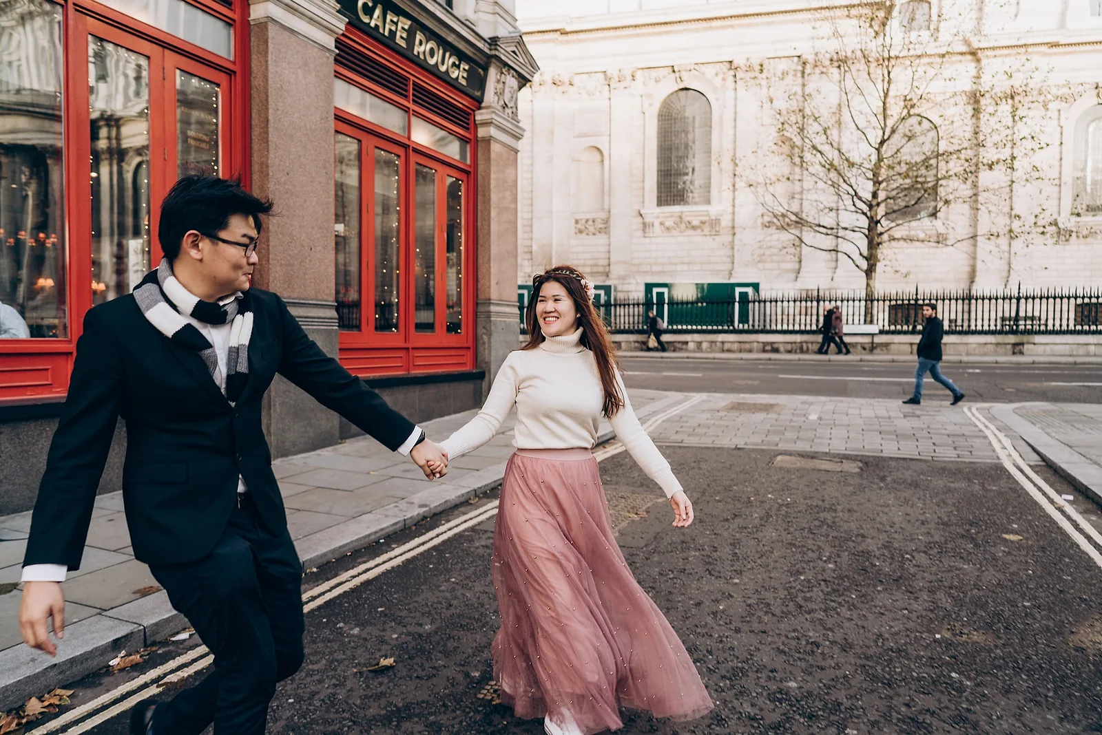 Spot #9: The Iconic Notting Hill of London.