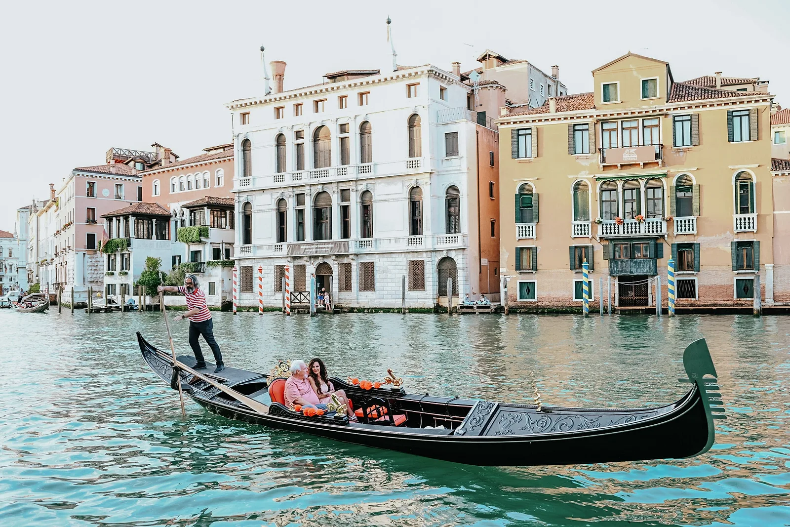 Shoot #3: Blush and Love in Venice, Italy.