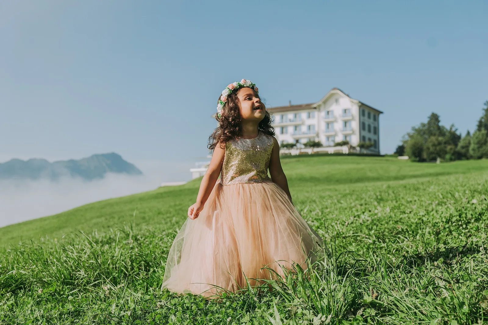 Family photoshoot by Kejia, Localgrapher in Lucerne