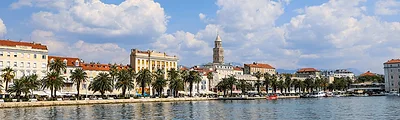 Riva Promenade — popular photoshoot spot in Croatia