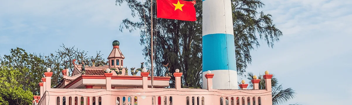 Photoshoot at Dinh Cau Lighthouse