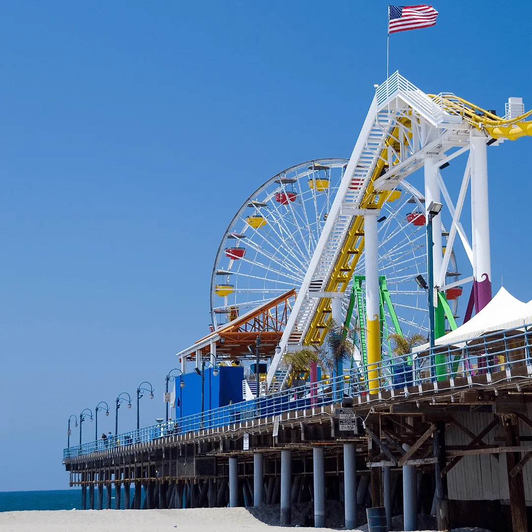 Photoshoot in Los Angeles: spot #1: santa monica pier.