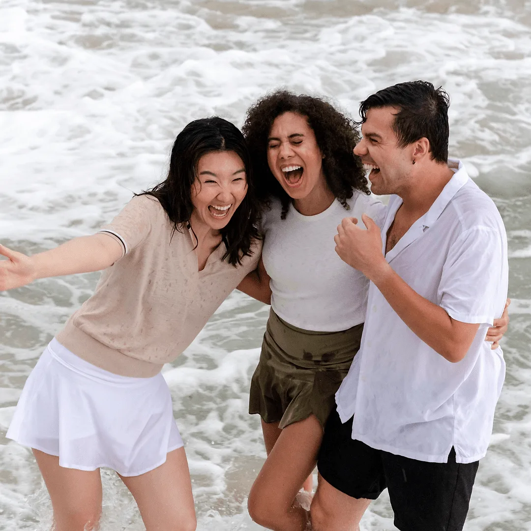 Play with Candid and Posed Shots.