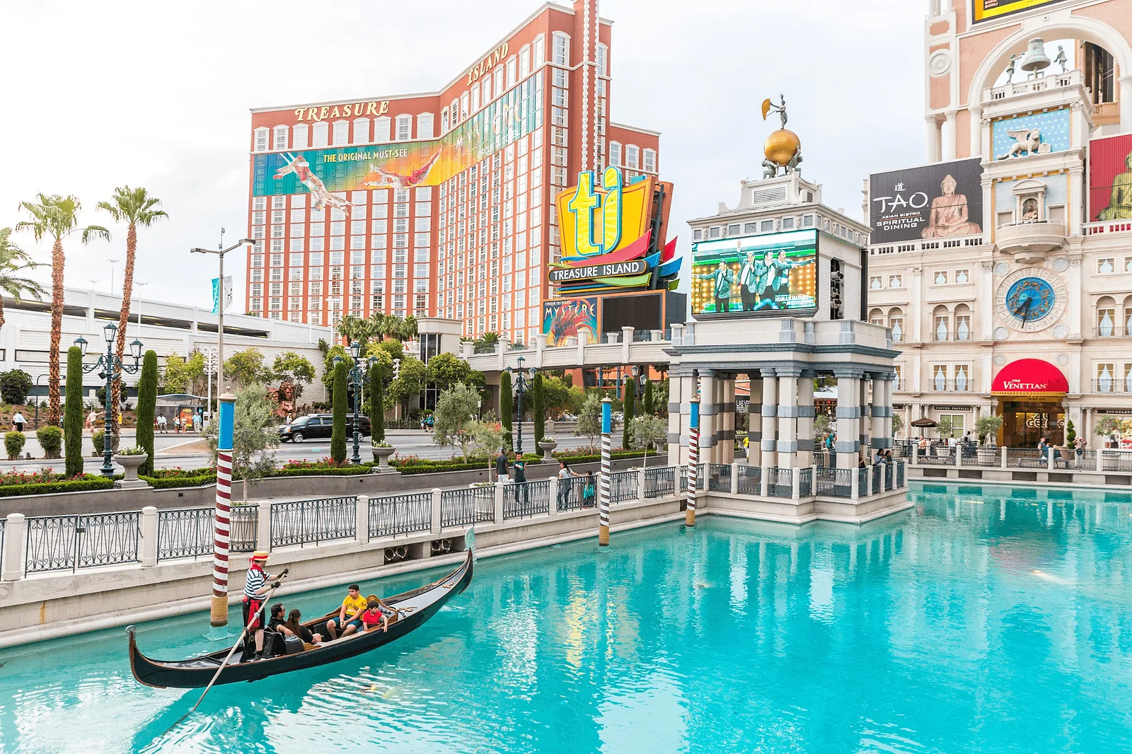 best places to propose in las vegas
