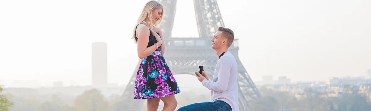 27 Best Places to Propose in Paris (Approved by Local Photographers)