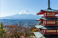 Photographers in Mount Fuji