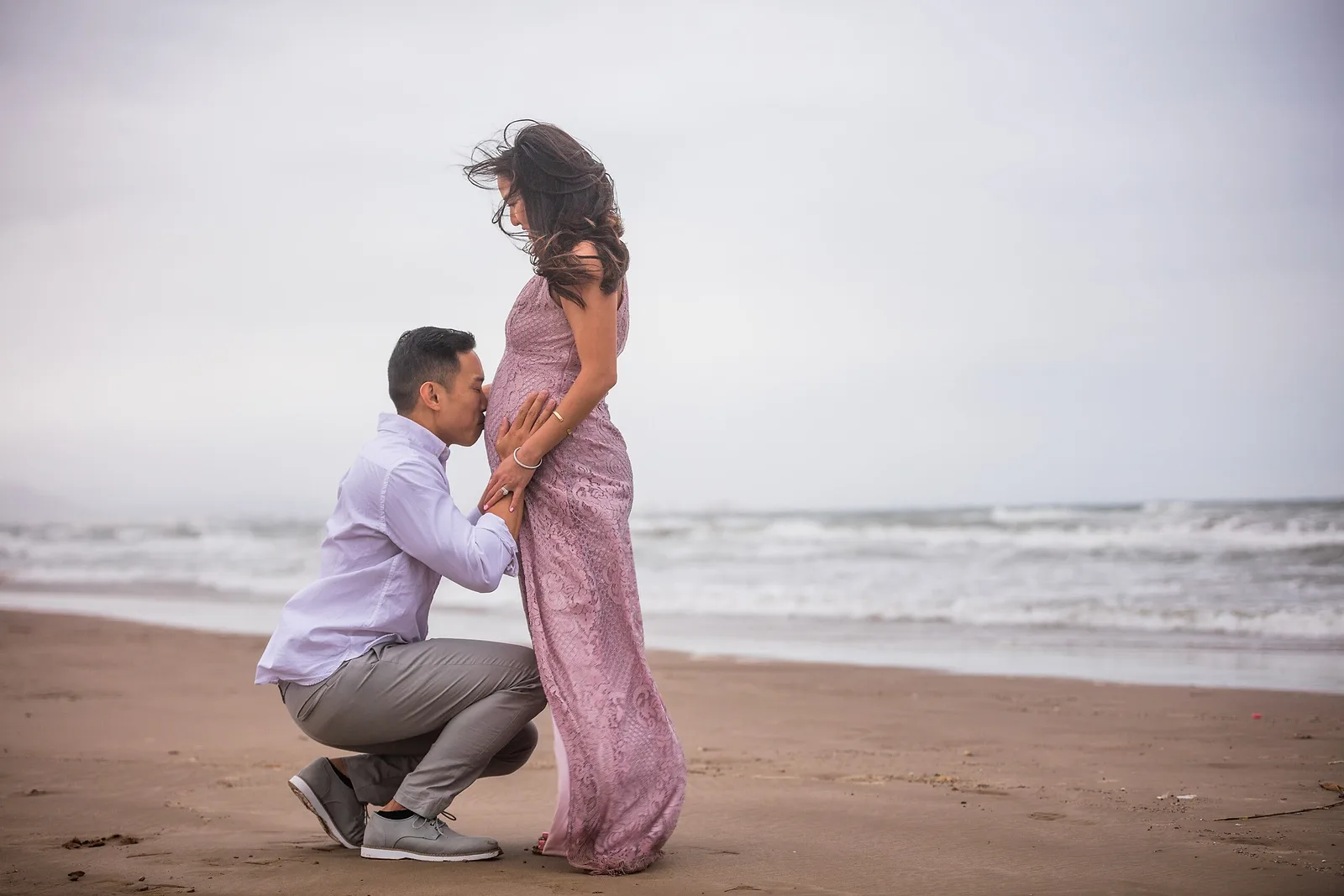 couple pregnancy announcement photos