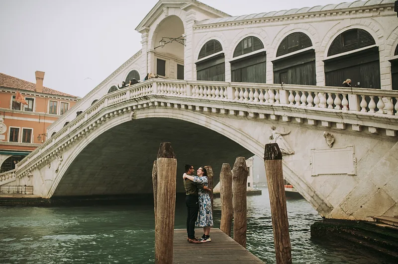 Proposal photoshoot by Bethina, Localgrapher in Venice