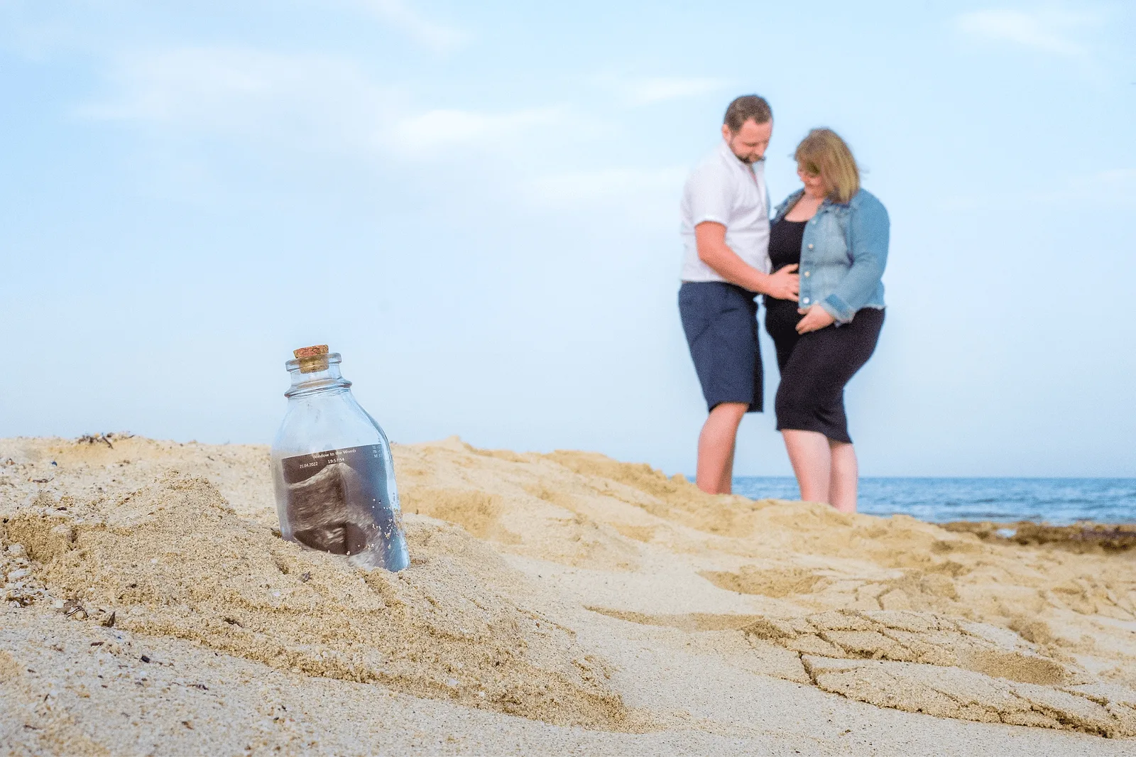 couple pregnancy announcement photos