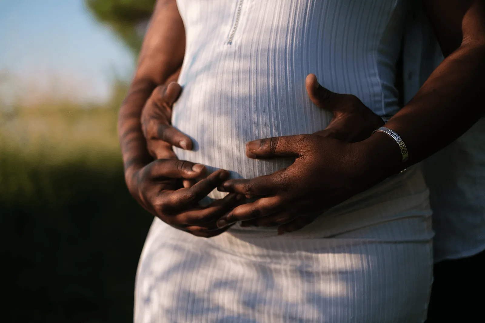 couple pregnancy announcement photos