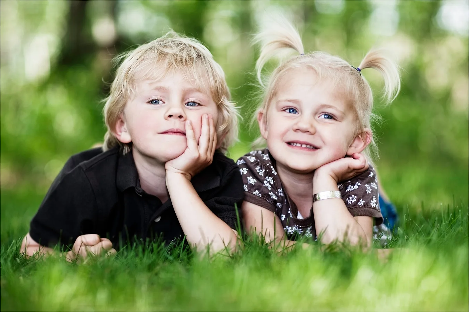 2 Year Old Photoshoot Ideas for Outdoor & Indoor Photo Session