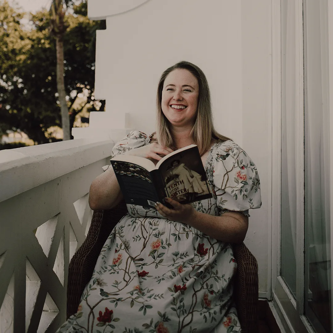 Pose #2: The Bookworm.