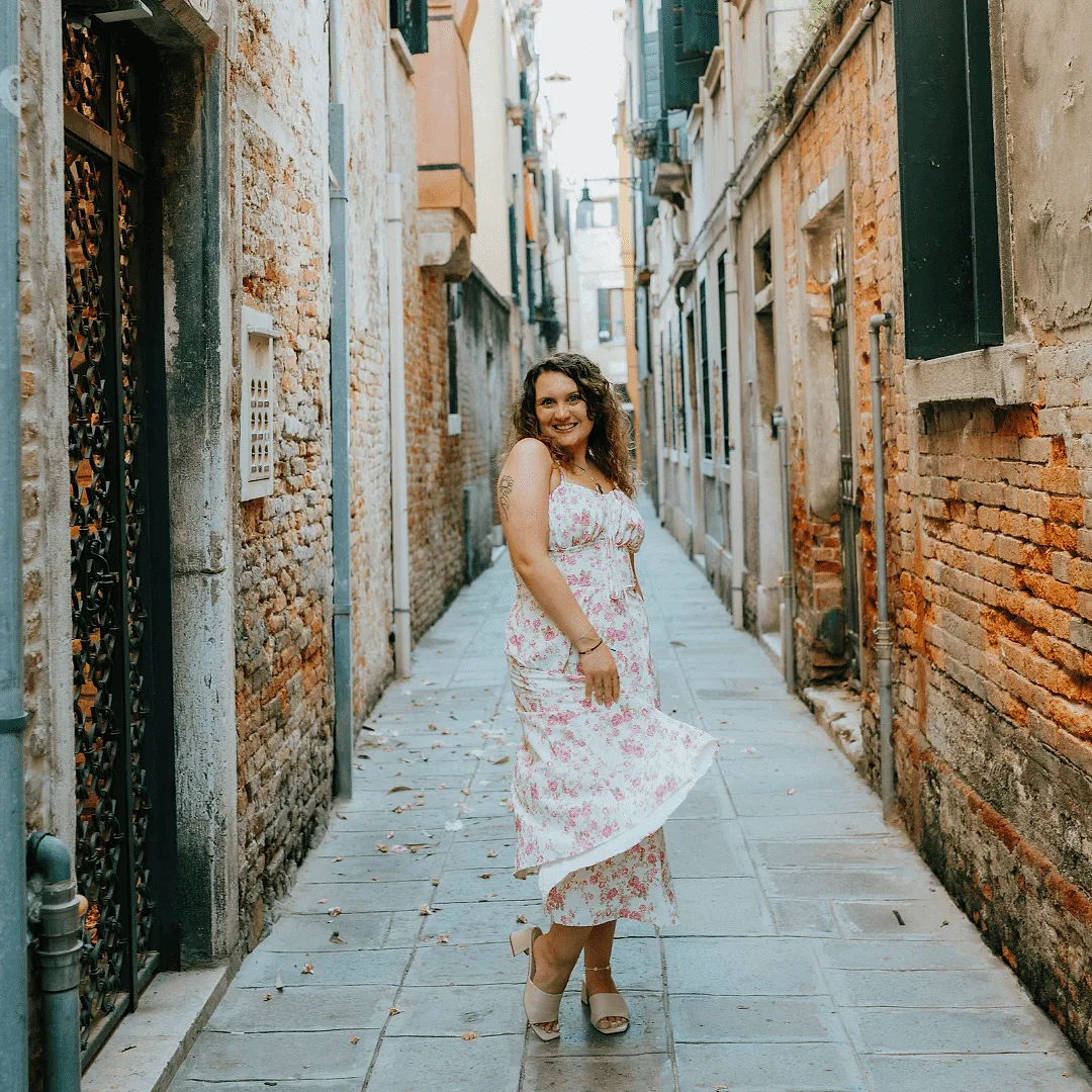 Pose #1: The Twirl.
