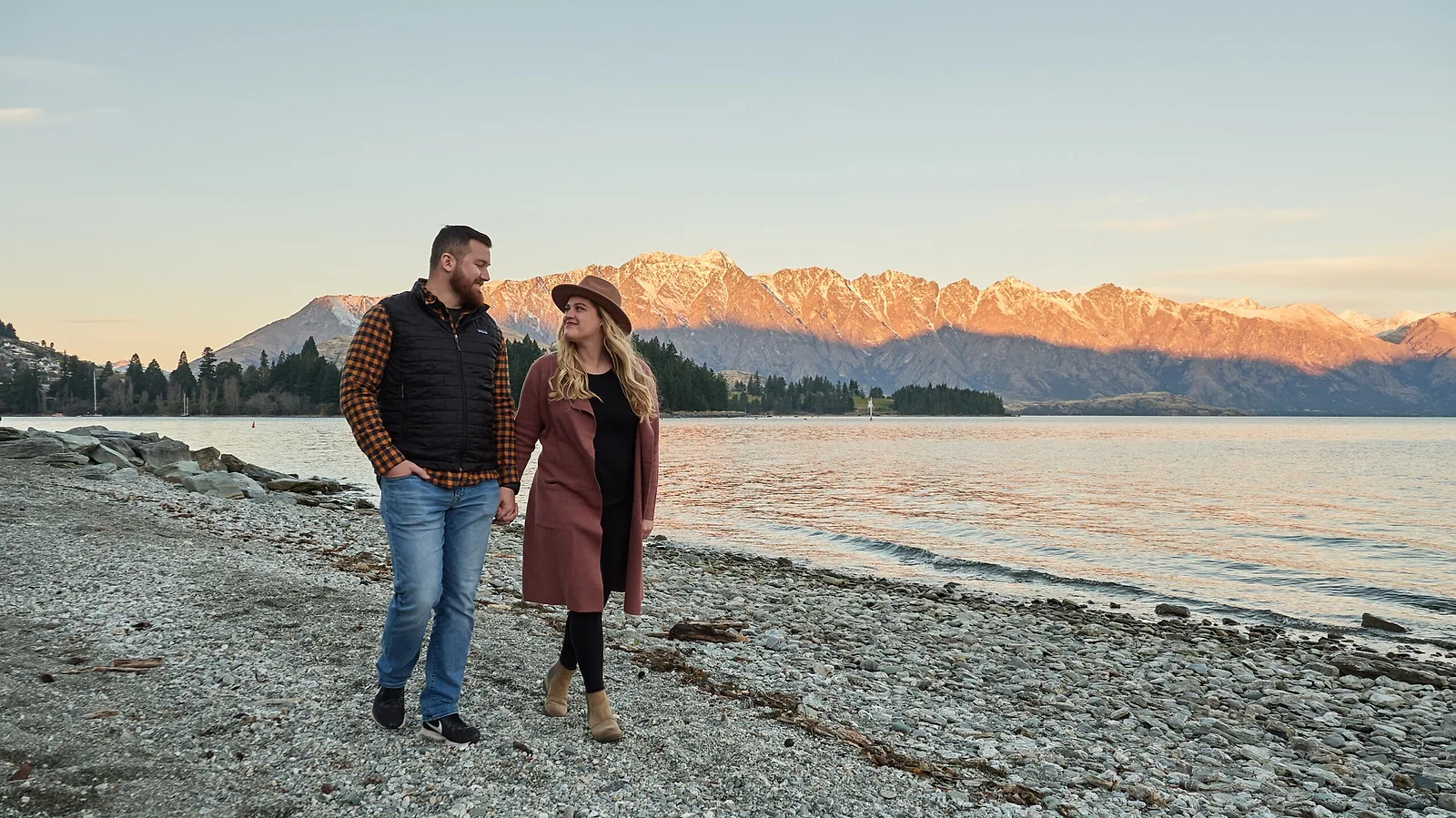 Couple photoshoot by Chad in Queenstown
