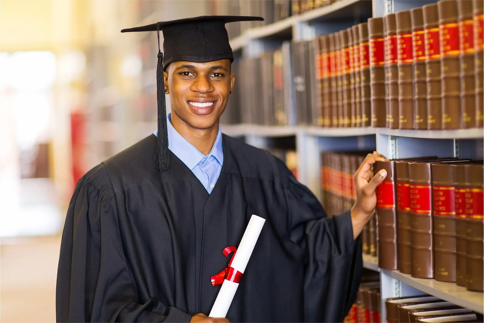 Graduation Pictures: What to Wear, How to Pose & More!