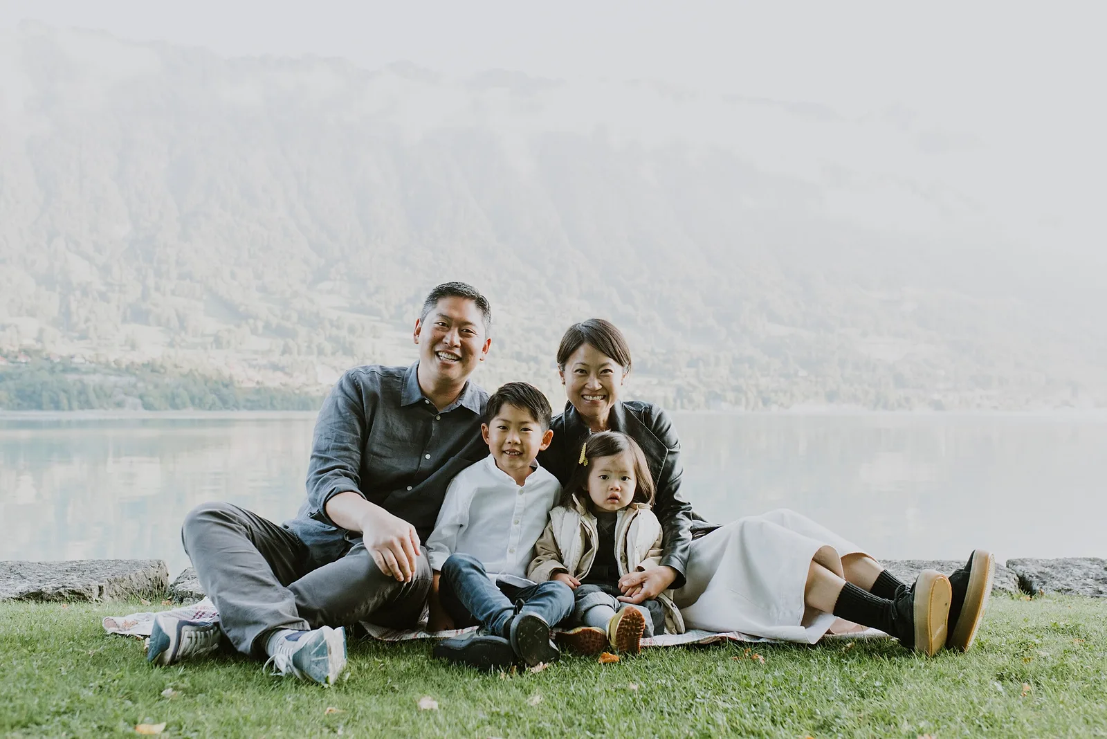Family photoshoot by Michelle, Localgrapher in Interlaken