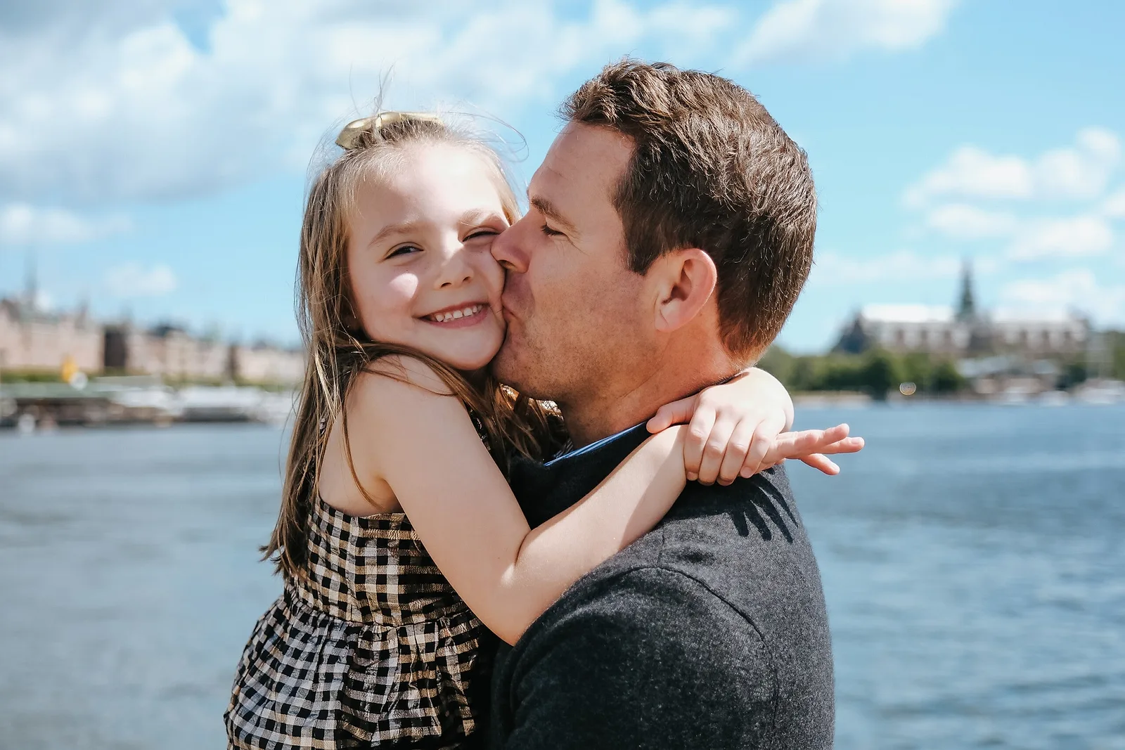 Family photoshoot by Birgit, Localgrapher in Stockholm