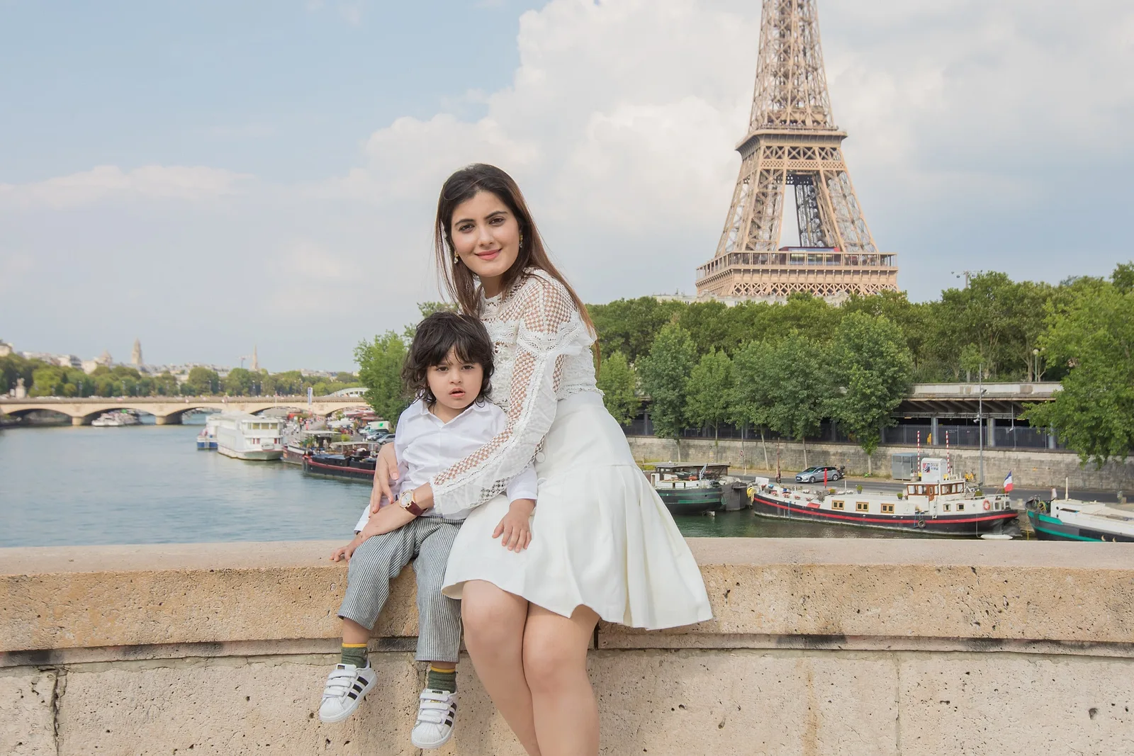 Family photoshoot by Daniel, Localgrapher in Paris