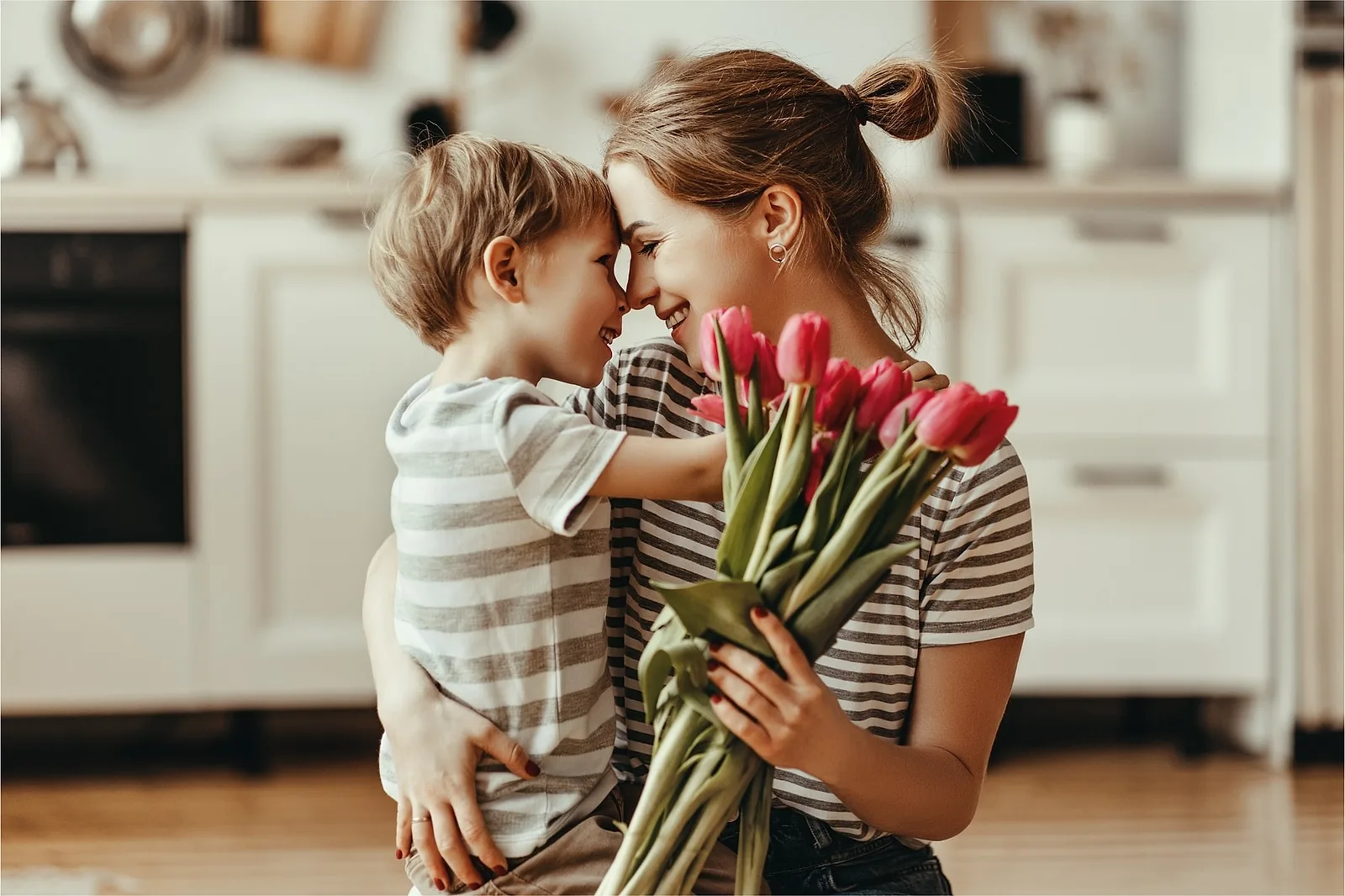 Mom and Son Photoshoot Ideas: Creative and Heartwarming Concepts for Every Occasion