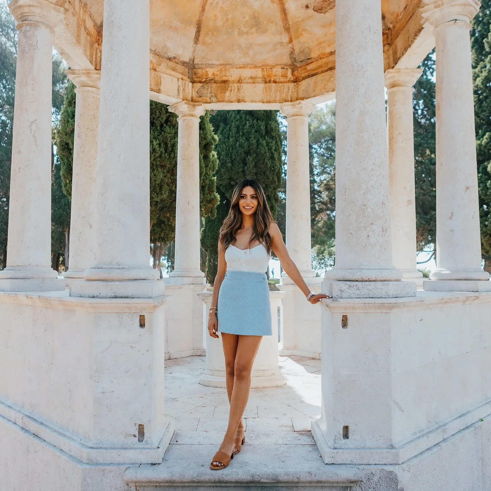 Why a Single Valentine's Day Photoshoot is a Great Idea.