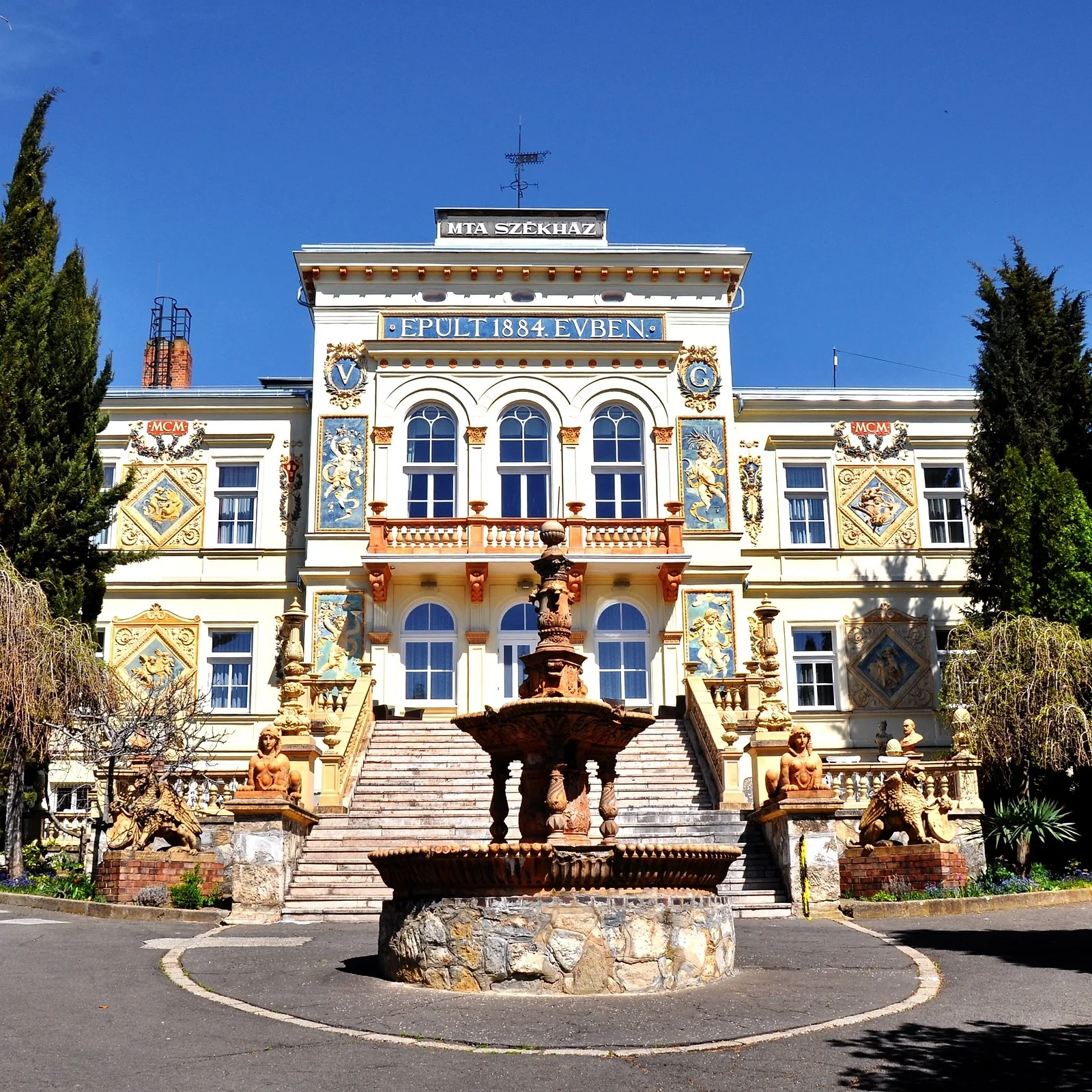 Place #3: Pécs.
